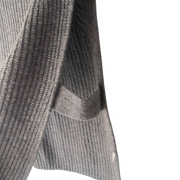 J.O.A. Los Angeles Large Gray Turtleneck Sleeveless Cable Knit Poncho Sweater - Picture 4 of 9